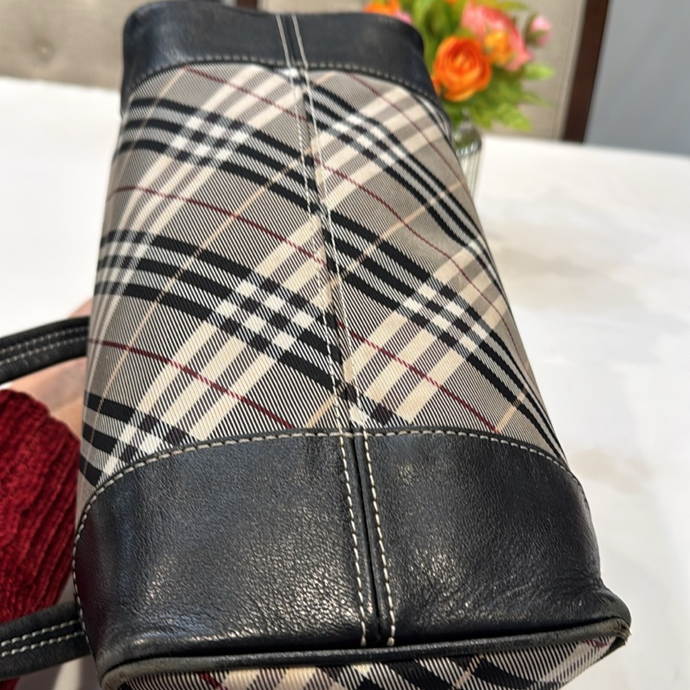Authentic Burberry Blue Label Plaid Handbag with Black Accents - Picture 7 of 16